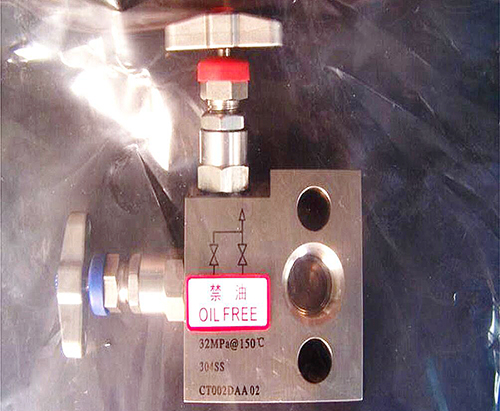 联通高压侧和低压侧组作用及结构特点分析(图7) 脱脂禁油处理