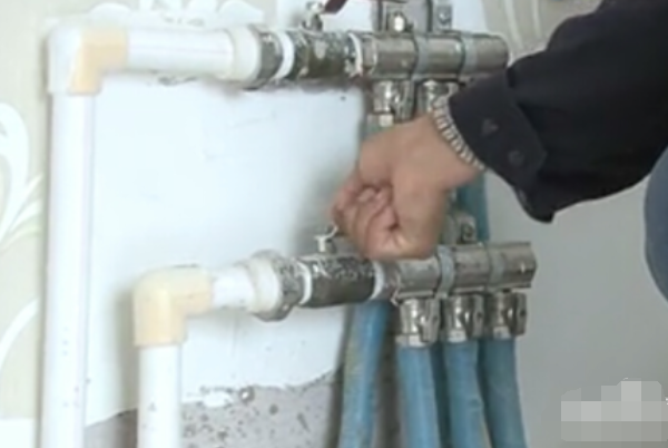 酵素罐阀不排气怎么用_地热自动排气阀_卫生间排气止逆阀